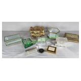 Vintage trinket boxes & compacts