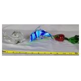 Assorted glass pieces