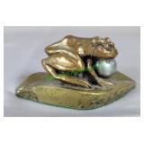 Frog paperweight, signed David Chestnut