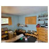 Contents of Bedroom #3, Pickers rights