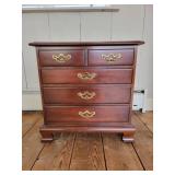 Thomasville Nightstand 4 drawers detailed