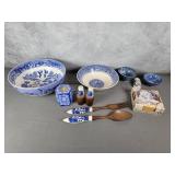 Blue Willow salad bowl/server pcs, salt & pepper