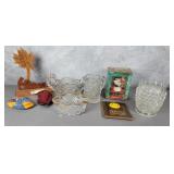 Press glass & souvenirs