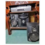 Toshiba DVD/VHS Taec CD player