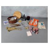 Sewing kit, nutcracker, Rhodonite bears