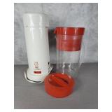 The Iced tea Pot by Mr. Coffee