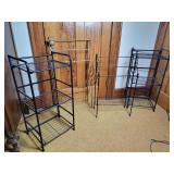 Four wire racks, two folding, two towel