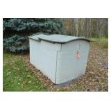 Rubbermaid storage shed