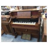 Pump organ 43x22x47