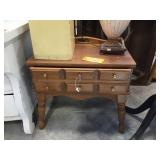 Mersman lamp table 23x15x21