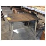 Wood table 20x29x23