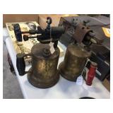 2 brass torches