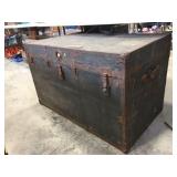 Trunk 49x22x24