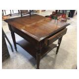 Ethan Allen lamp table with single drawer, has