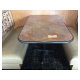 Pedestal table 30 x 46 x 29