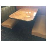 Pedestal table 30 x 46 x 29