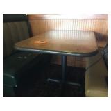 Pedestal table 30 x 46 x 29