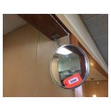 2 small security mirrors