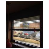 4 Window blinds 58 x 53