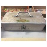 Aluminum tackle box