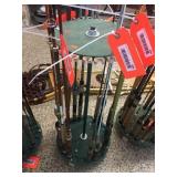 Round fishing pole display