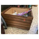 Scenic sand, jump rope & assorted in wood box