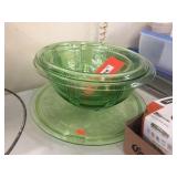 Green nesting bowls & cake stand