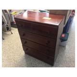 4 drawer dresser 29x15x36