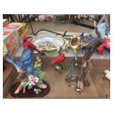 4 Bird decorators (2 are damaged)