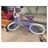 Girls Huffy bke