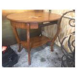 Oval lamp table - MISSING DRAWER - STAINS ON TOP