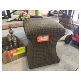 Storage bench stool 18"x18"x23"
