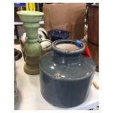 2 Candle stands / ceramic vase
