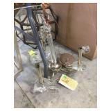 Hanging light fixture