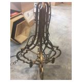 Hanging light fixture