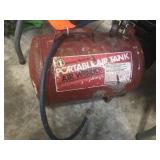 Portable air tank