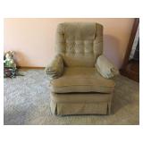 Swivel rocker recliner