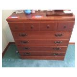 3 drawer chest. 30"x15"x30"