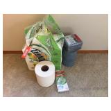 Paper toweling, glue traps & assorted