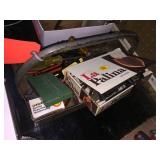 Tray of screwdrivers & allen wrenches