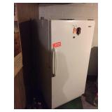 Upright Woods freezer 30x29x62