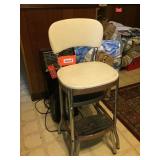 Stylaire foot stool w/seat