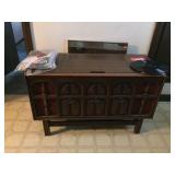 RCA Cabinet radio w/record player