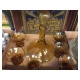 Glass decanter & 6 glasses