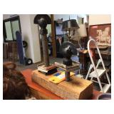 Iron &!wood decorator