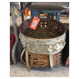 Damaged trapper basket