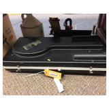 Vintage tennis racquets & hard case