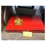 Empty erector set case