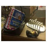 Assorted books & decorators