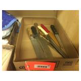 Assorted knives / sharpening steel